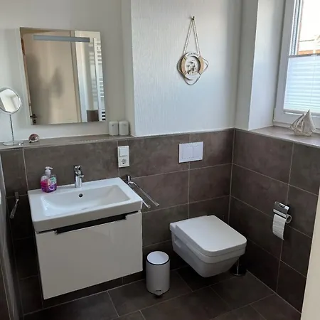 Holiday home Am Kutterhafen 8 A - Wattenmeer Oase